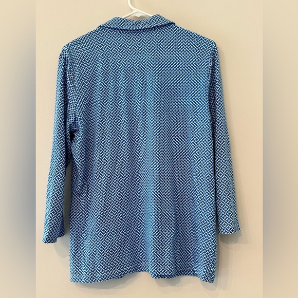 J. McLaughlin 3/4 Sleeve Printed Popover Collared Top - Picture 2 of 11